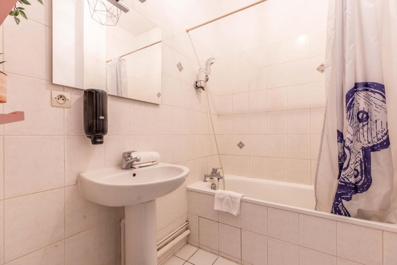 Apartment F2 Court Metrage Centre Clermont-fd *